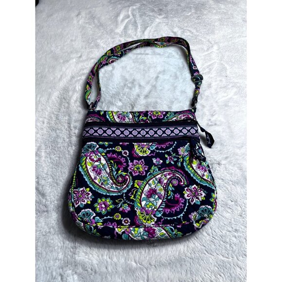 Vera Bradley petal paisley pattern crossbody purse - Picture 3 of 9